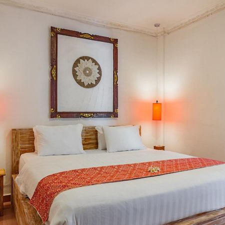 ג'ימבאראן Capital O 93944 Geweka Homestay מראה חיצוני תמונה